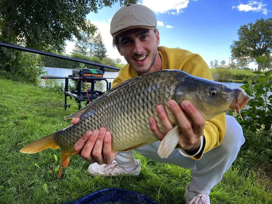 Félix pêche au pole method