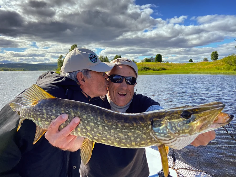 Pour qui offrir un voyage de pêche