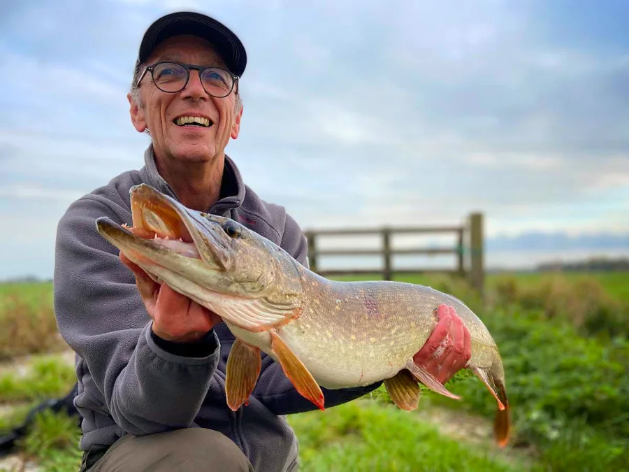 Gérard pêche en Hollande